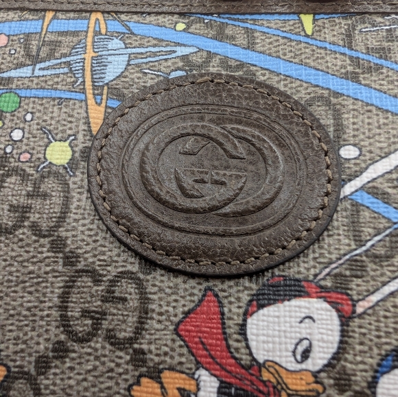 GG Supremw Gucci x Disney Donald Duck Continental Wallet W Certificate Of Auth. - Picture 5 of 16
